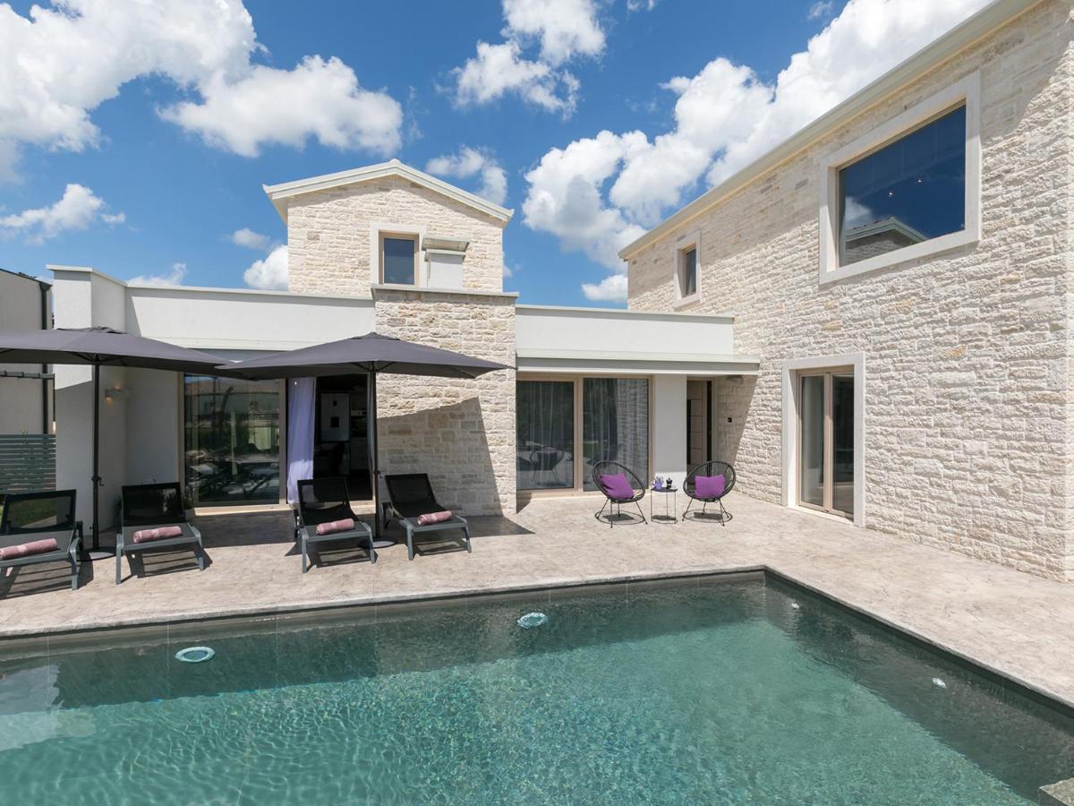 Villa Lavanda Nova Vas  外观 照片